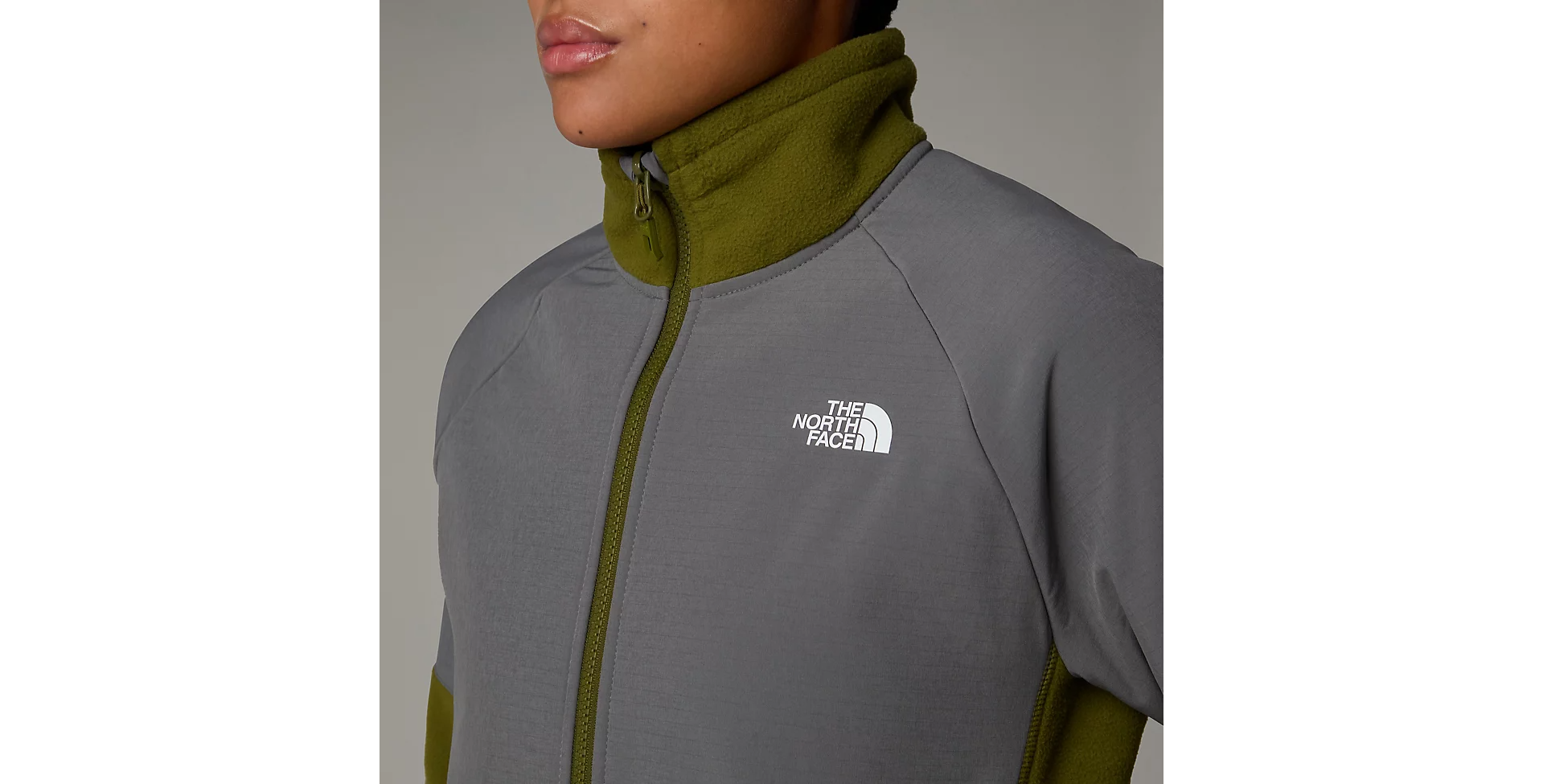 The North Face Womens Glacier Heavyweight Full Zip Fleece